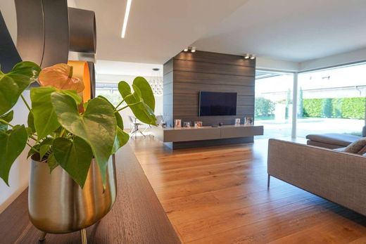 Villa in Bonate Sopra, Provincia di Bergamo