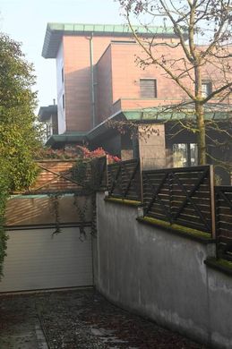 ﺷﻘﺔ ﻓﻲ Crema, Provincia di Cremona