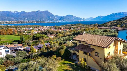 别墅  Manerba del Garda, 布雷西亚省