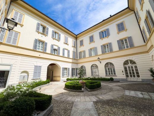 Apartamento - Monza, Provincia di Monza e della Brianza