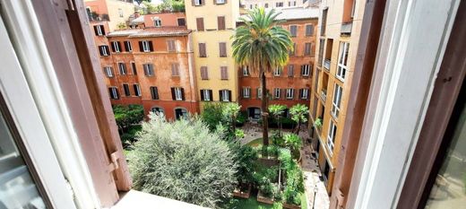 Apartment in Rome, Latium