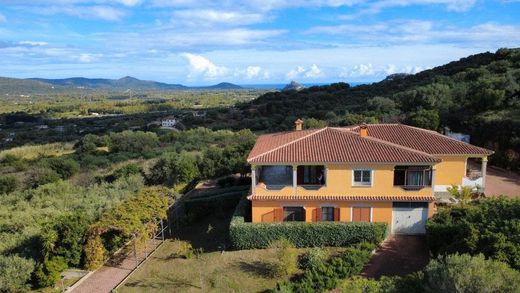 Villa - Torpè, Provincia di Nuoro