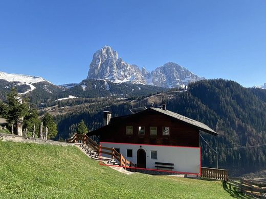 Apartment in Santa Cristina Val Gardena, Bolzano