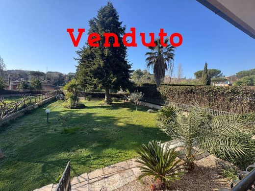 Villa in Rom, Latium