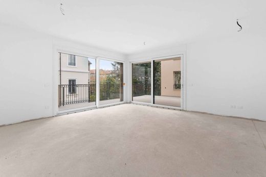 Appartement in Monza, Provincia di Monza e della Brianza