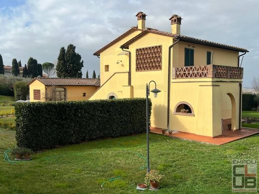 Country House in Cerreto Guidi, Florence