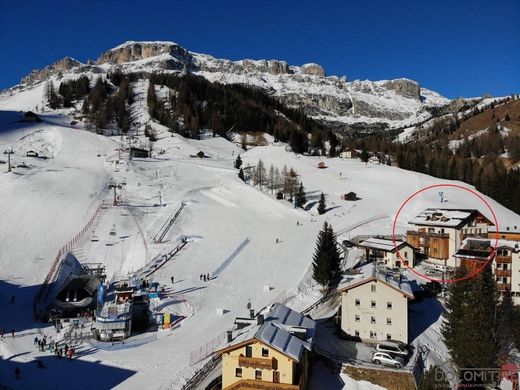 아파트 / Livinallongo del Col di Lana, Provincia di Belluno