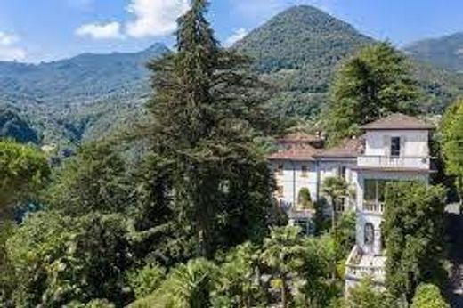 别墅  Dizzasco-Biazzeno, 科莫省