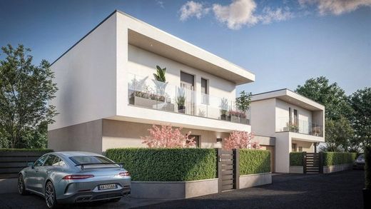 ‏וילה ב  Legnano, Città metropolitana di Milano