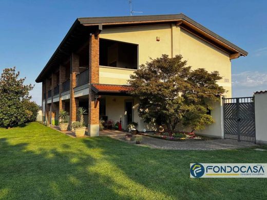 Villa a Cologne, Brescia