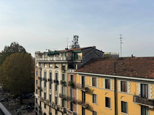 Penthouse Milano, Milano ilçesinde