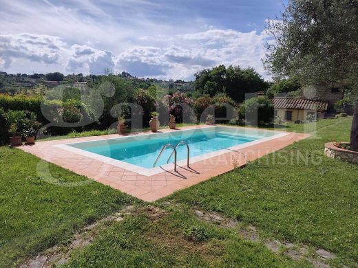Villa in Amelia, Provincia di Terni