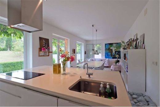 Villa in Quattro Castella, Provincia di Reggio Emilia