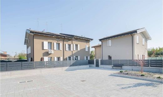 Maison de luxe à Reggiolo, Reggio d'Émilie