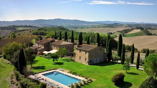 Country House in Buonconvento, Province of Siena