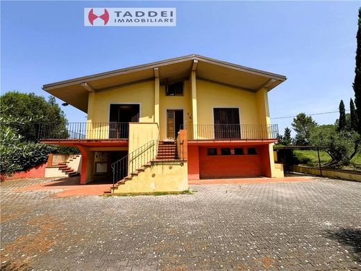 Villa a Montespertoli, Firenze