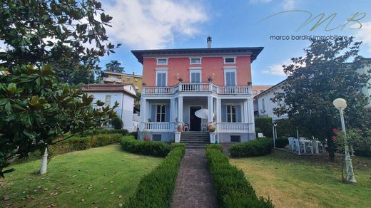 Διαμέρισμα σε Collecchio, Provincia di Parma