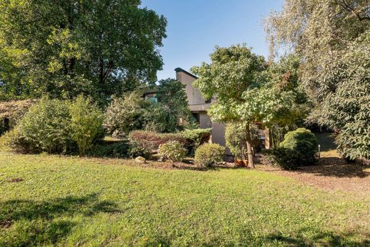 Villa in Bregnano, Provincia di Como