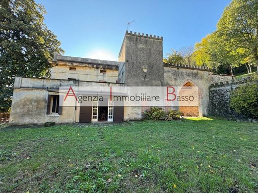 빌라 / Montegrotto Terme, Provincia di Padova