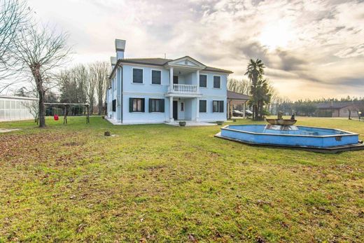 Villa in Legnaro, Provincia di Padova