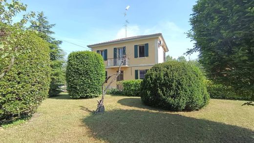 Willa w San Giovanni in Persiceto, Bologna