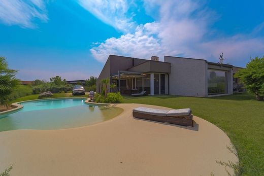 Villa en Verrone, Provincia di Biella