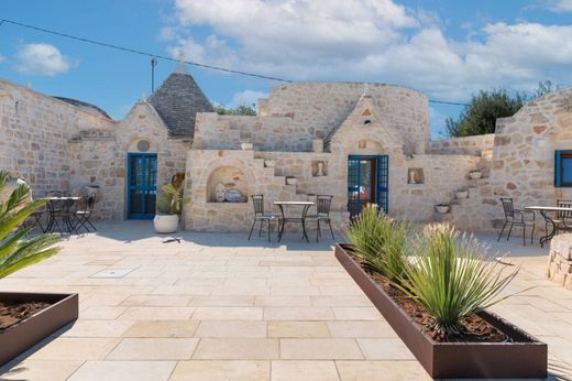 Villa in Ostuni, Provincia di Brindisi