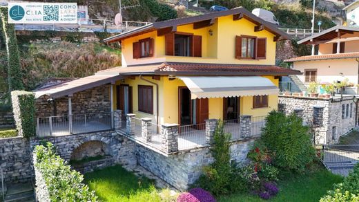 Villa in Argegno, Provincia di Como