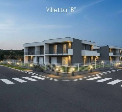 Sıralı evler Bellaria-Igea Marina, Rimini ilçesinde