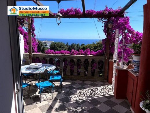 Apartament w Capri, Napoli