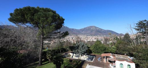 Villa a Cava de' Tirreni, Salerno