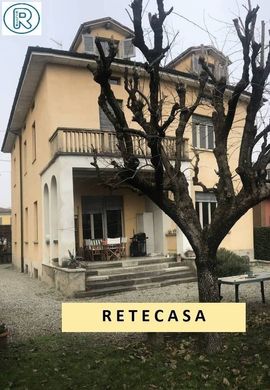 Villa Crema, Cremona ilçesinde