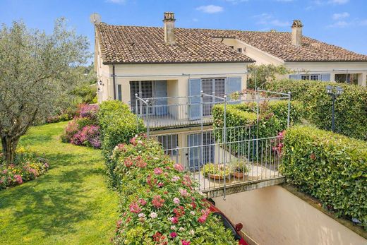 Villa in Sacrofano, Rome