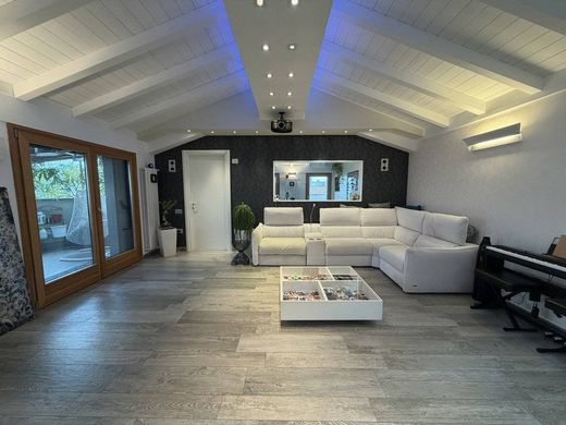 Apartment in Buccinasco, Milan