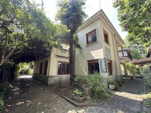 Villa in Cusano Milanino, Città metropolitana di Milano