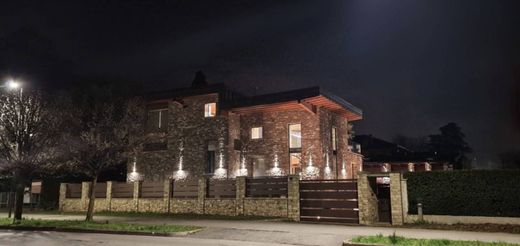 Villa in Villasanta, Province of Monza and Brianza