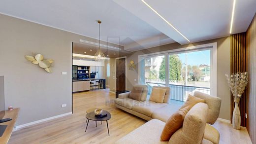 Villa in Uboldo, Provincia di Varese