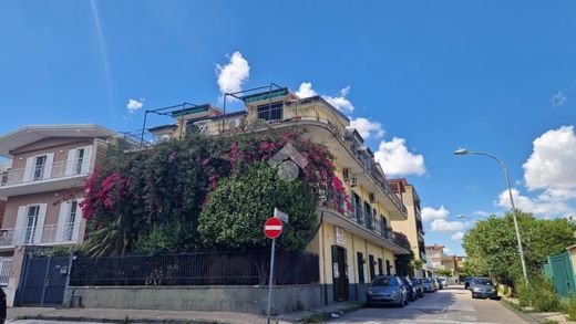 Villa - Frattamaggiore, Nápoles