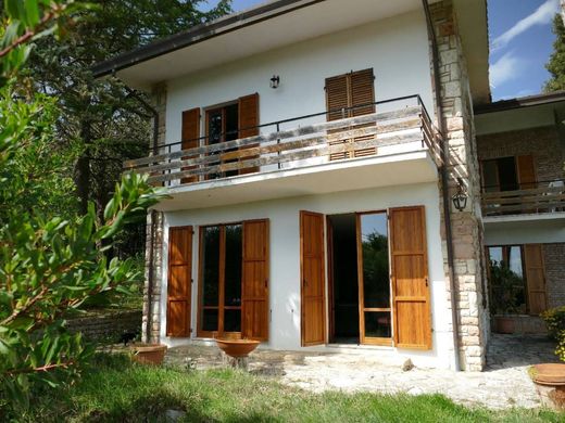 Villa in Perugia, Provincia di Perugia