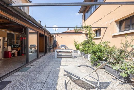 Appartamento a Bologna, Emilia-Romagna