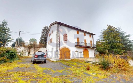 Villa in Monte San Pietro, Bologna