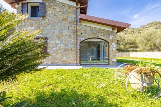 Luxury home in Dolceacqua, Provincia di Imperia