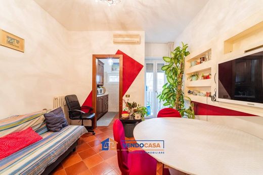 Apartment / Etagenwohnung in Mailand, Lombardei
