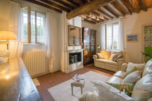 Villa in Castenaso, Bologna