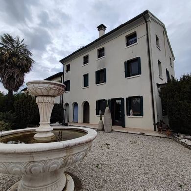 Villa Codognè, Treviso ilçesinde