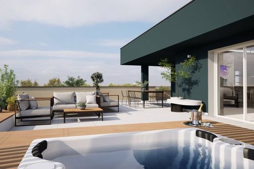 Attico a Busto Arsizio, Varese