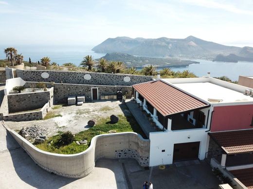 Villa in Lipari, Province of Messina