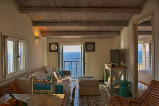 Appartamento a Cefalù, Palermo