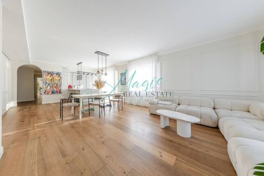 ミラノ, Città metropolitana di Milanoのアパートメント