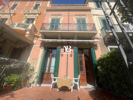 Villa in Viareggio, Provincia di Lucca